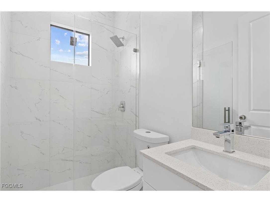 2020 Tropicana Parkway W Cape Coral FL 33993 2025016363 image26