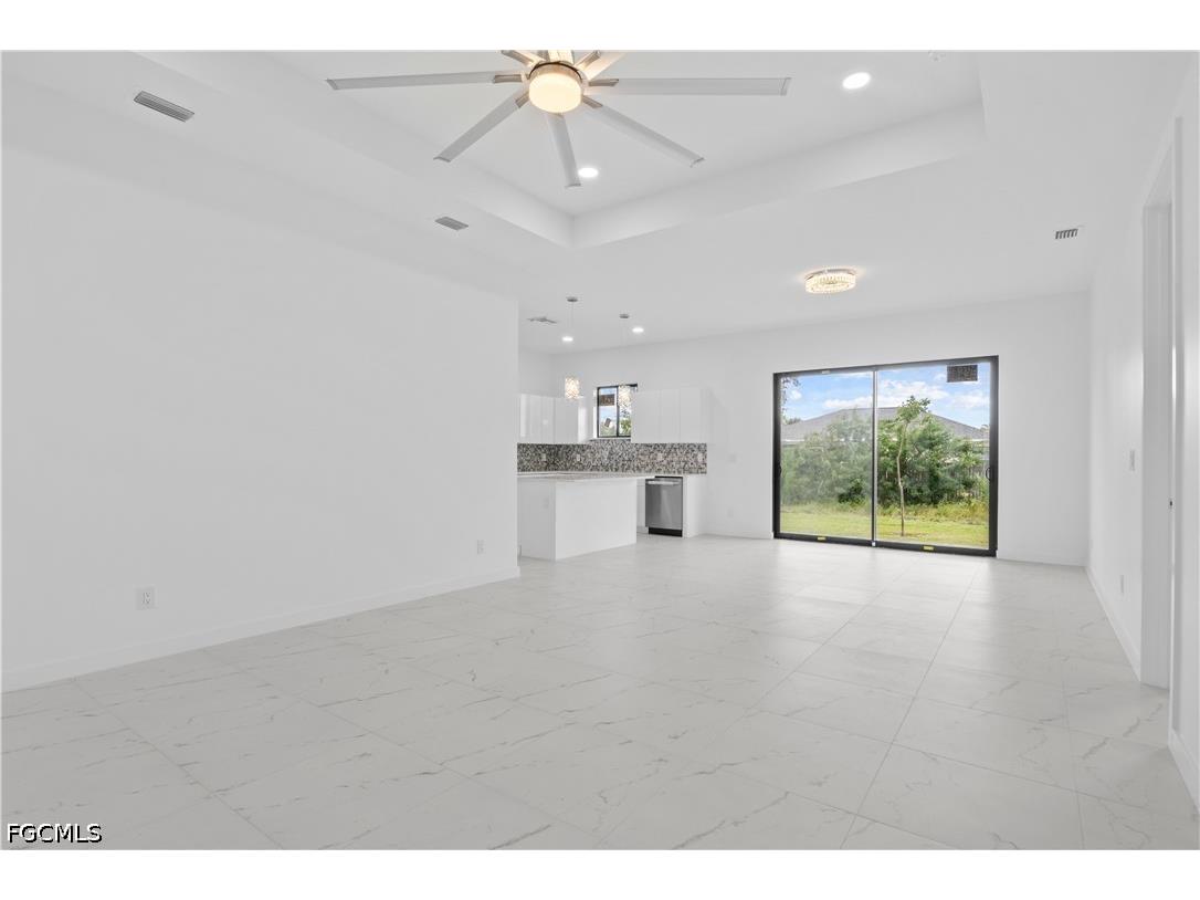 2020 Tropicana Parkway W Cape Coral FL 33993 2026014901 image11
