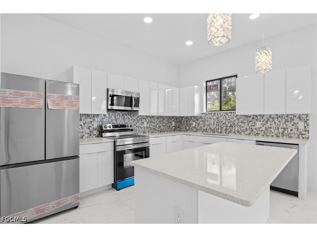 2020 Tropicana Parkway W Cape Coral FL 33993 2026014901 image18