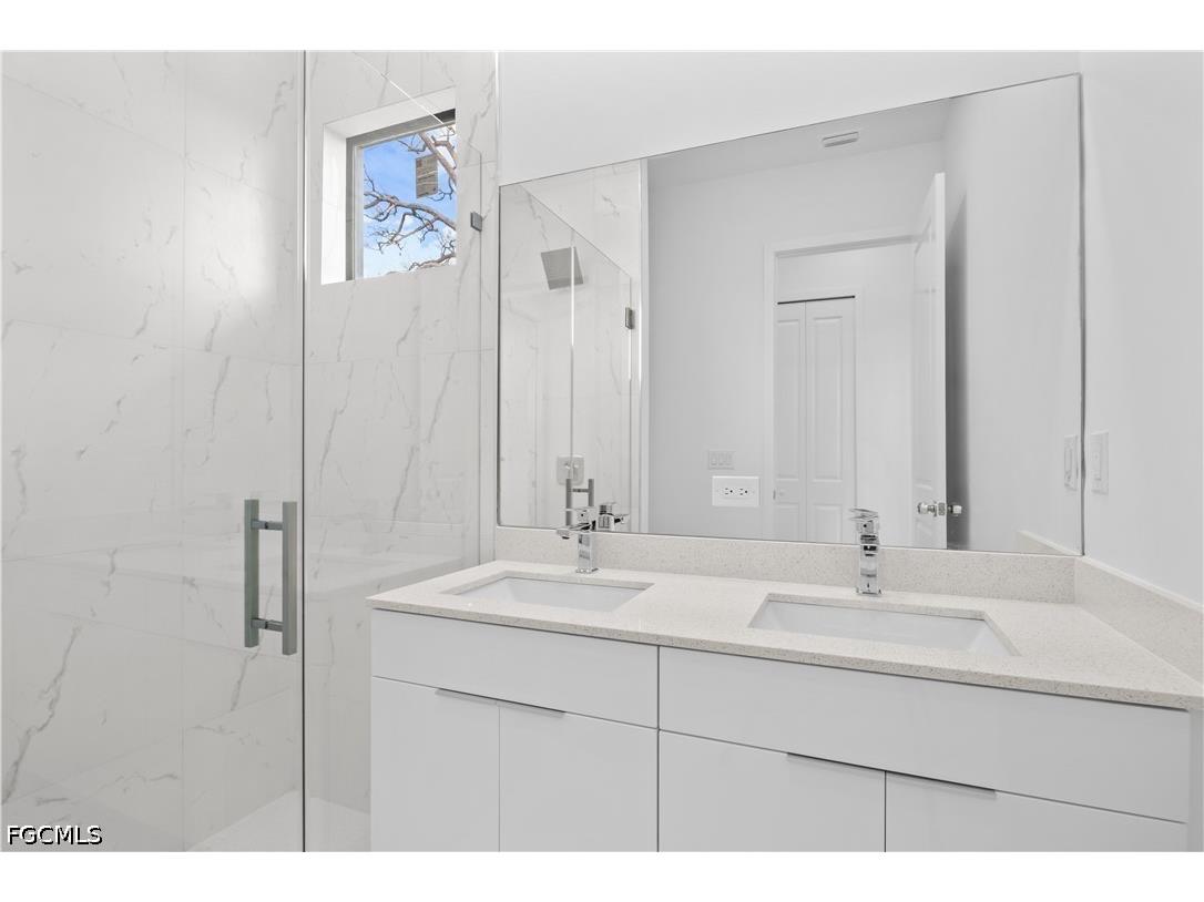 2020 Tropicana Parkway W Cape Coral FL 33993 2026014901 image24