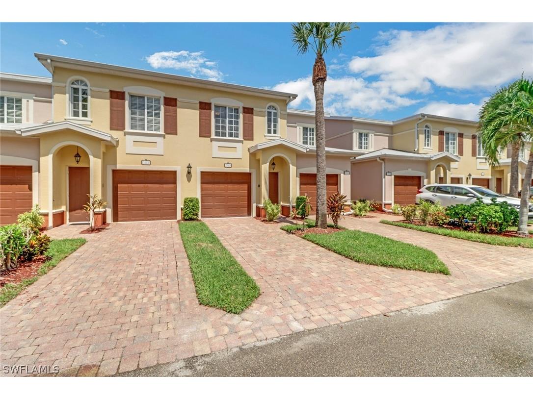 20201 Estero Gardens Circle #204 Estero FL 33928 224024760 image1