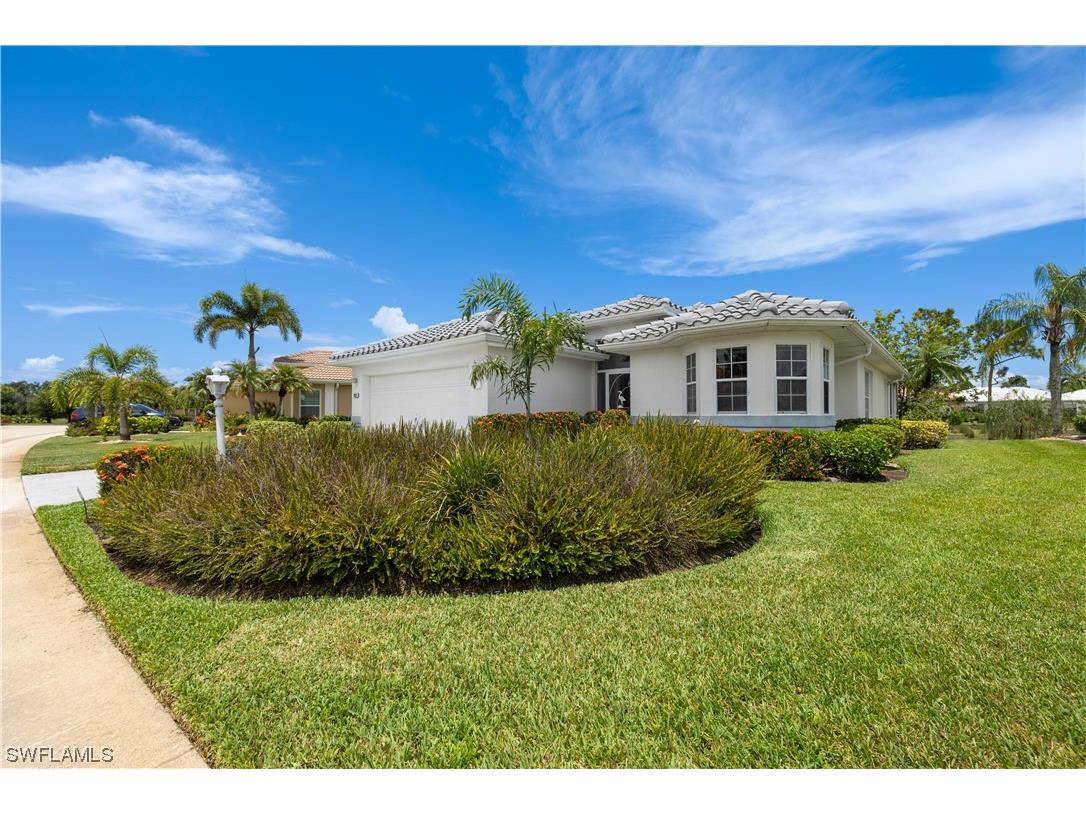 2021 Embarcadero Way North Fort Myers FL 33917 223045578 image1