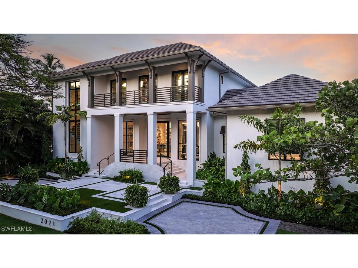 2021 Gordon Drive E Naples FL 34102 225003100 image1