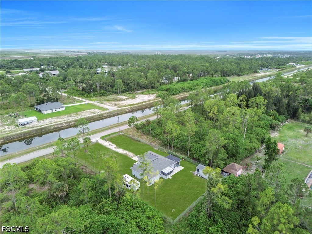 2021 Hines Avenue Alva FL 33920 2026023543 image3