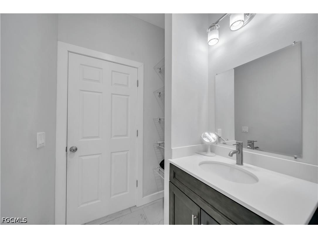 2021 Hines Avenue Alva FL 33920 2026023543 image30