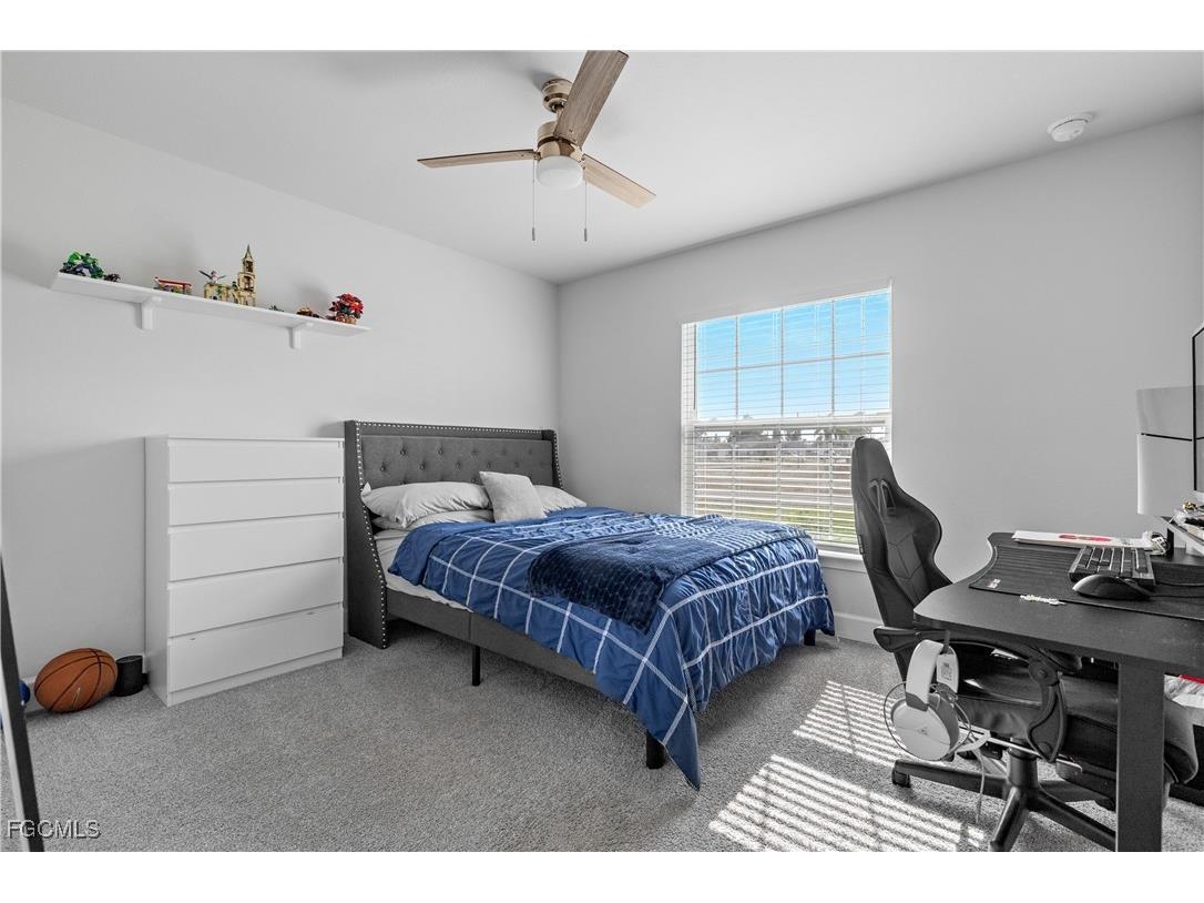 2021 NE 36th Terrace Cape Coral FL 33909 2025024127 image17