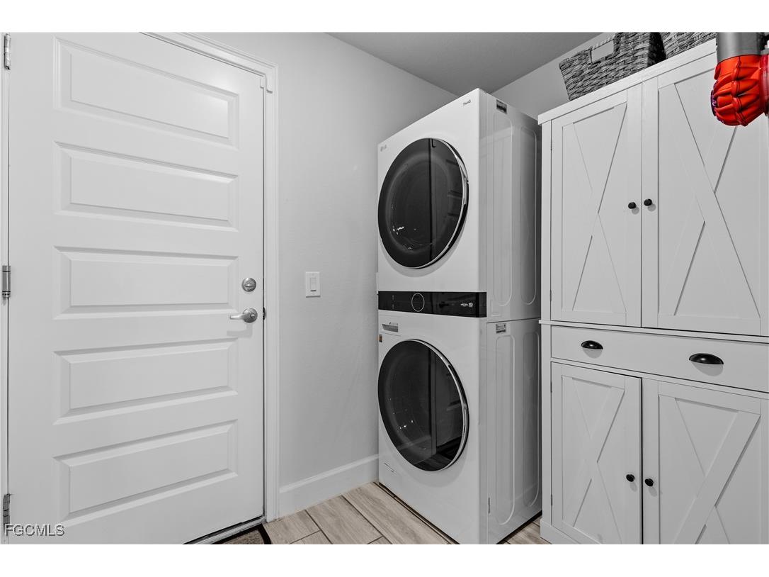 2021 NE 36th Terrace Cape Coral FL 33909 2025024127 image20