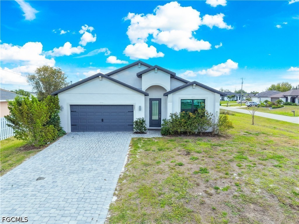 2021 NE 4th Avenue Cape Coral FL 33909 2026018738 image1