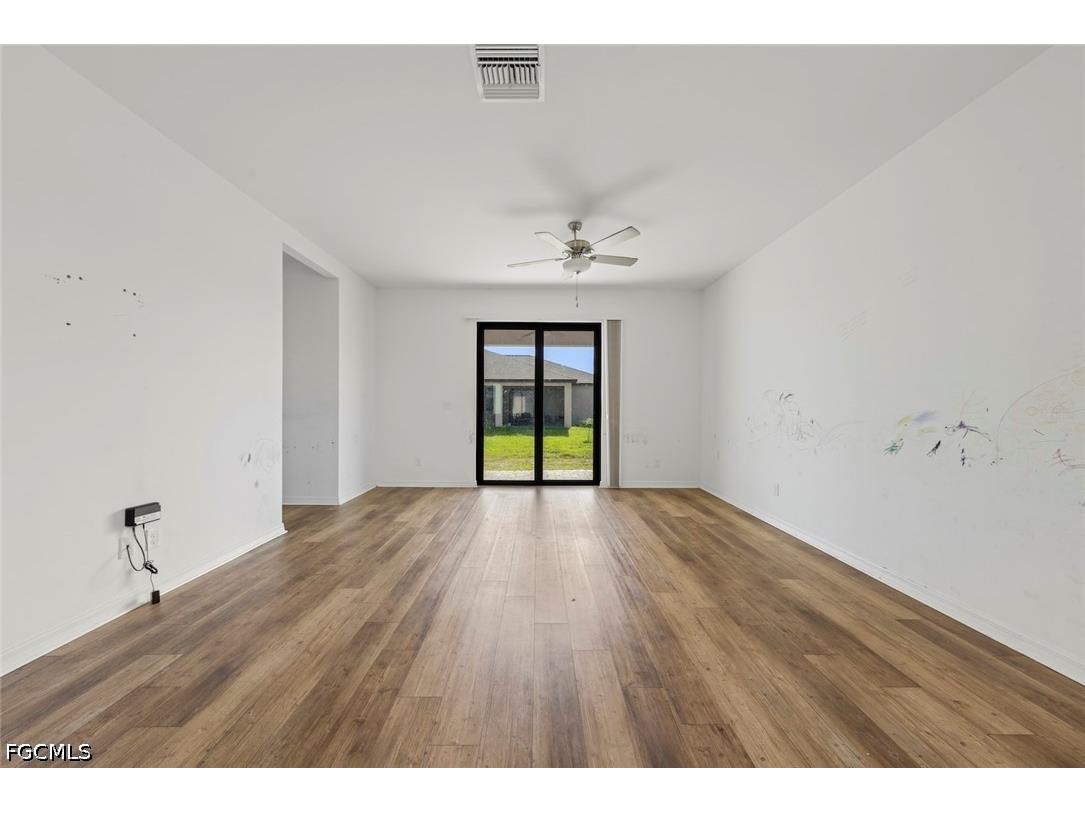 2021 NE 4th Avenue Cape Coral FL 33909 2026018738 image12