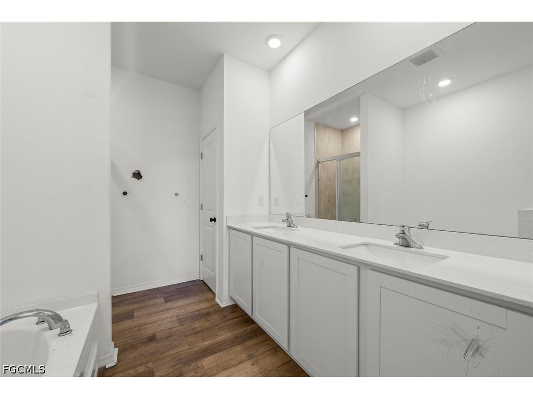 2021 NE 4th Avenue Cape Coral FL 33909 2026018738 image16