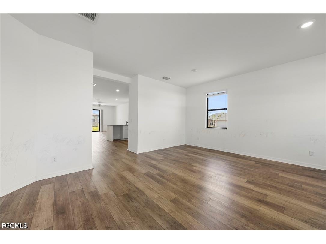 2021 NE 4th Avenue Cape Coral FL 33909 2026018738 image30