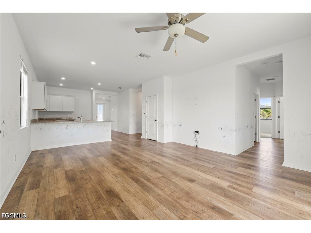 2021 NE 4th Avenue Cape Coral FL 33909 2026018738 image9