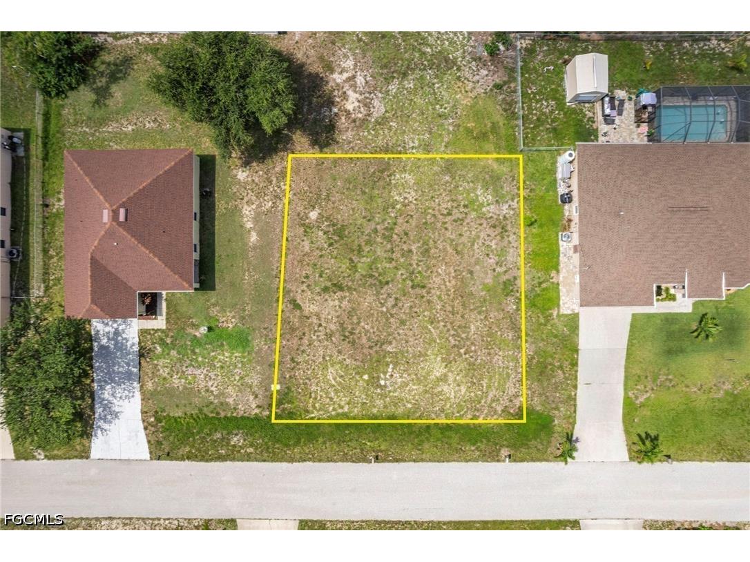 2021 NW 4th Street Cape Coral FL 33993 2026024497 image2