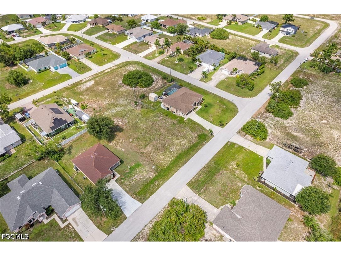 2021 NW 4th Street Cape Coral FL 33993 2026024497 image6