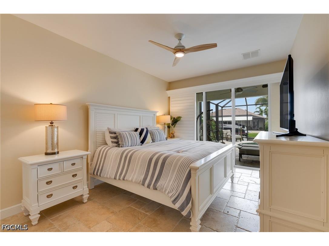2021 SE 17th Place Cape Coral FL 33990 2026026930 image13