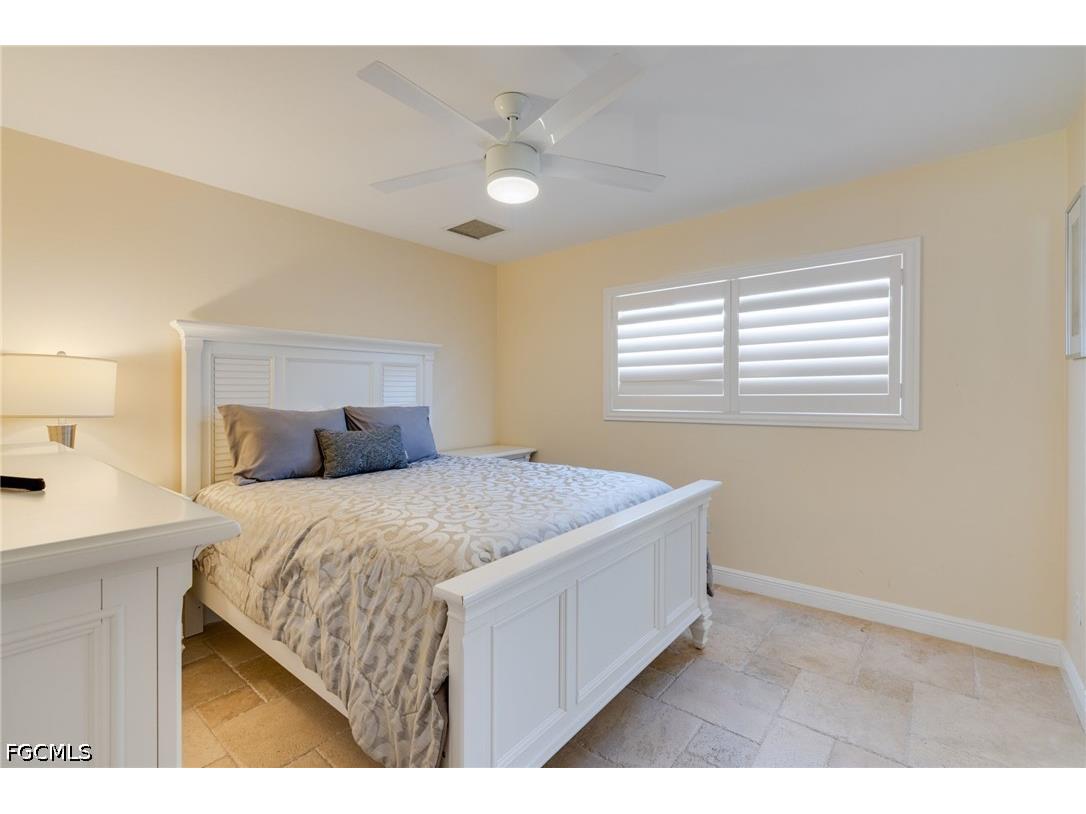2021 SE 17th Place Cape Coral FL 33990 2026026930 image20