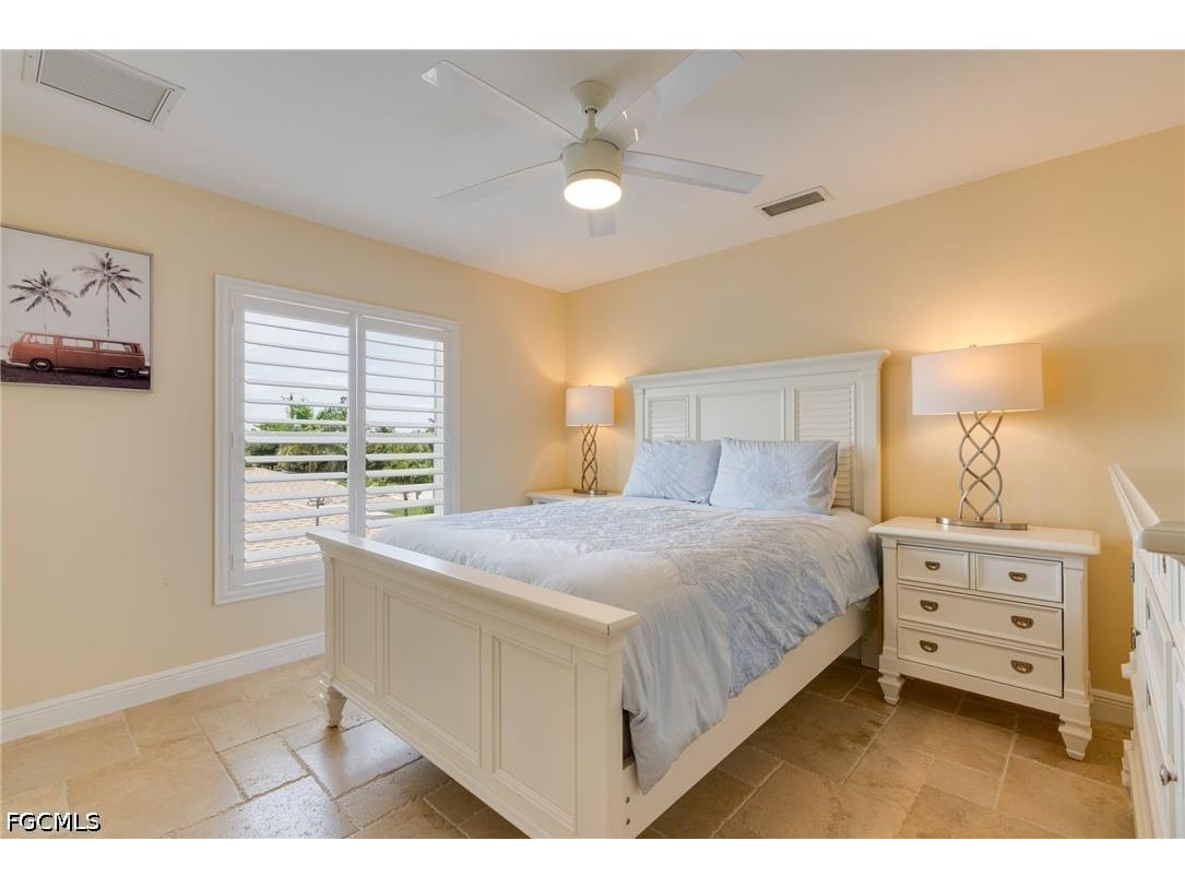 2021 SE 17th Place Cape Coral FL 33990 2026026930 image22