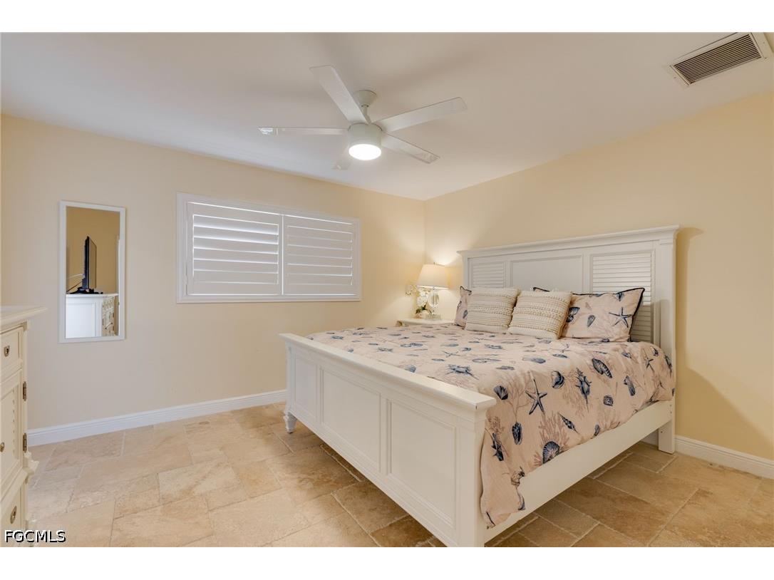 2021 SE 17th Place Cape Coral FL 33990 2026026930 image24