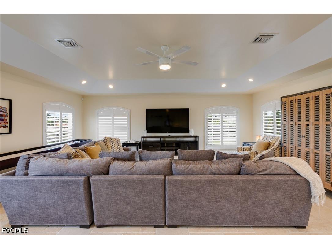2021 SE 17th Place Cape Coral FL 33990 2026026930 image27