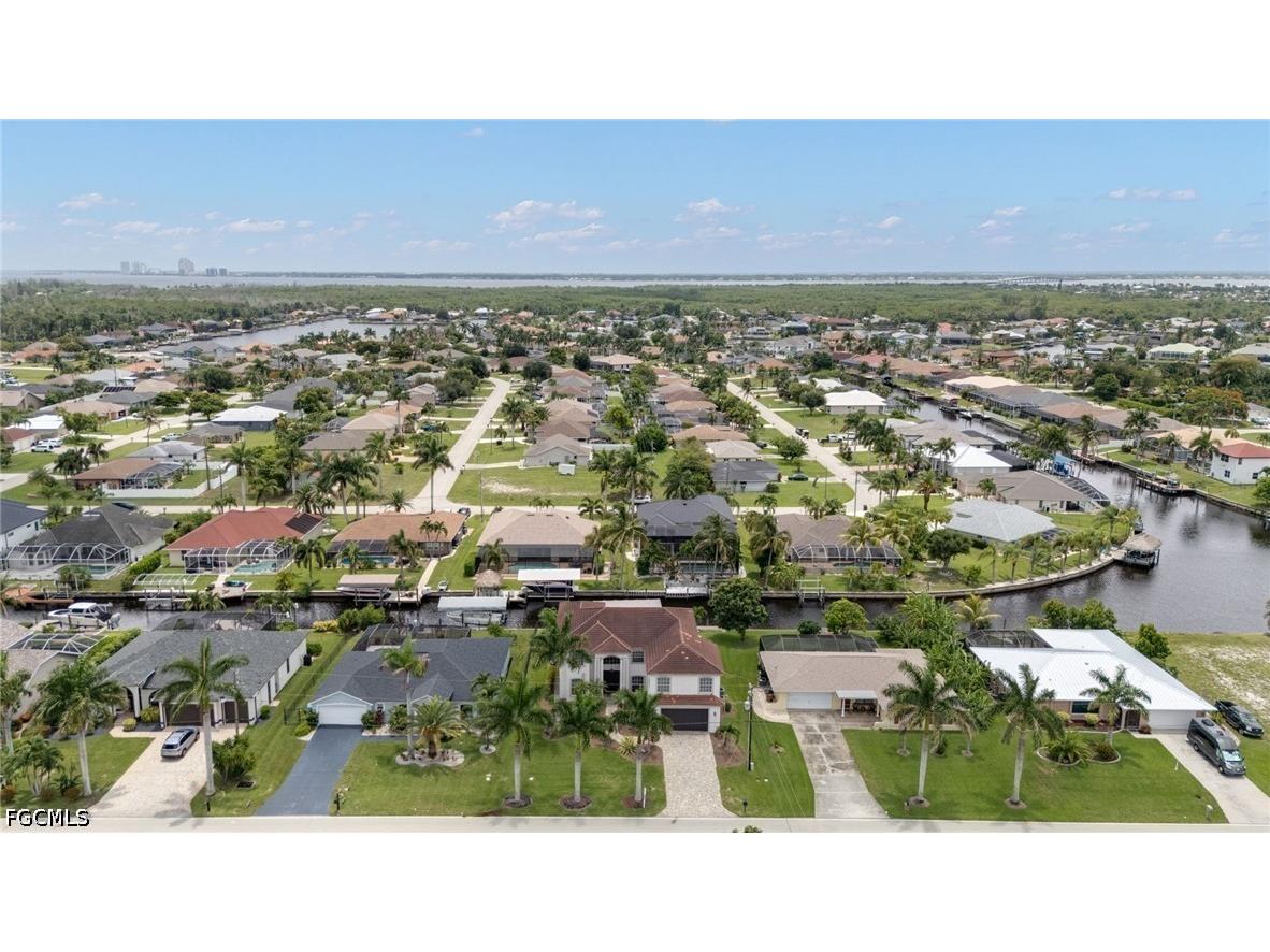 2021 SE 17th Place Cape Coral FL 33990 2026026930 image40