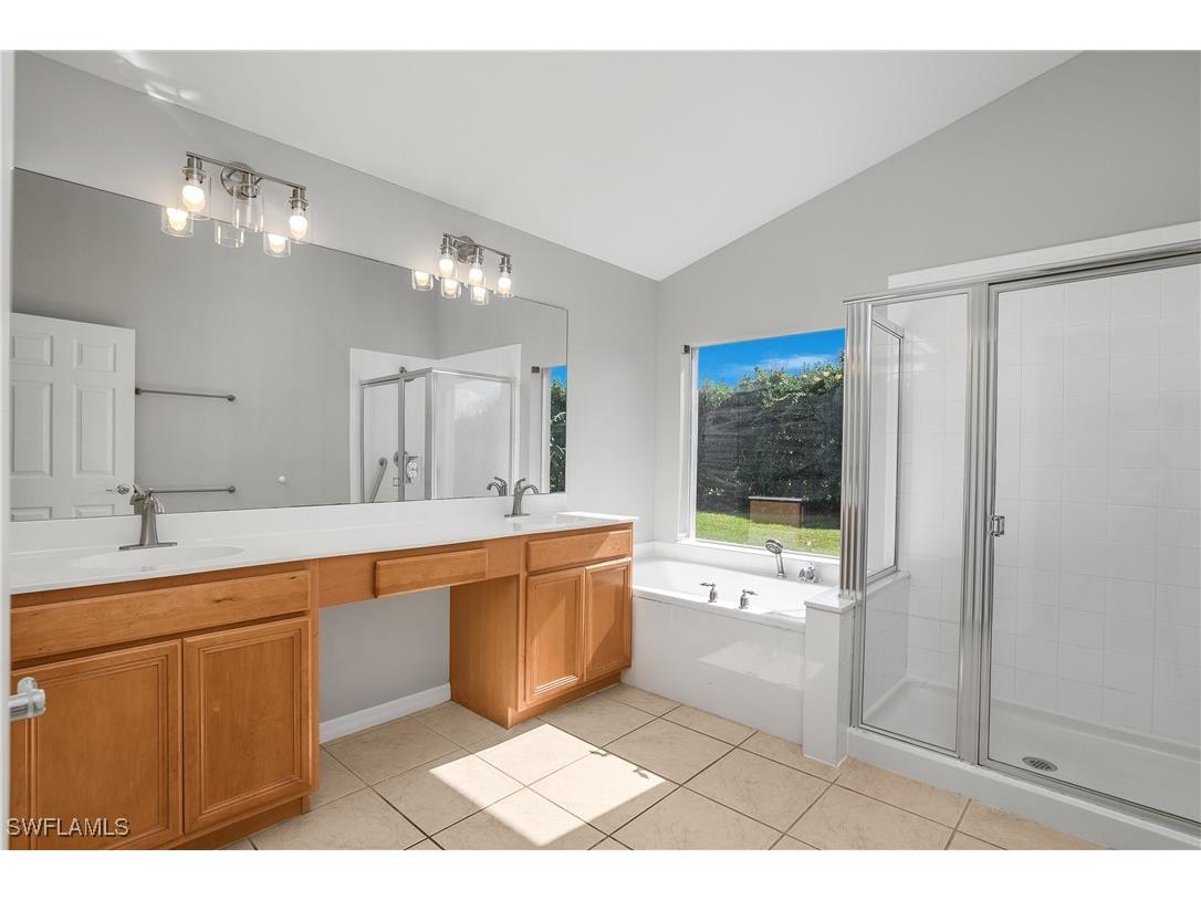 2022 Fairmont Lane Naples FL 34120 225079785 image11