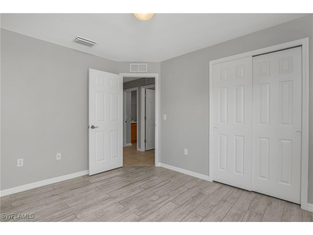 2022 Fairmont Lane Naples FL 34120 225079785 image15