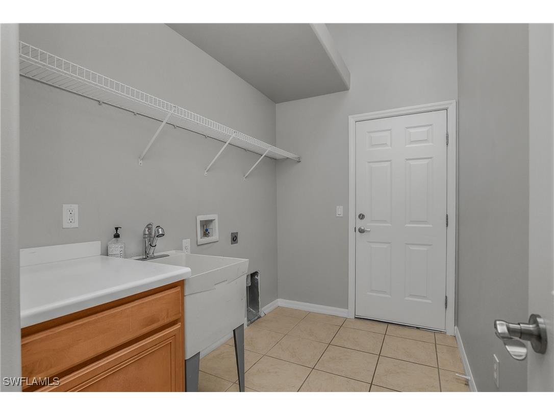 2022 Fairmont Lane Naples FL 34120 225079785 image19