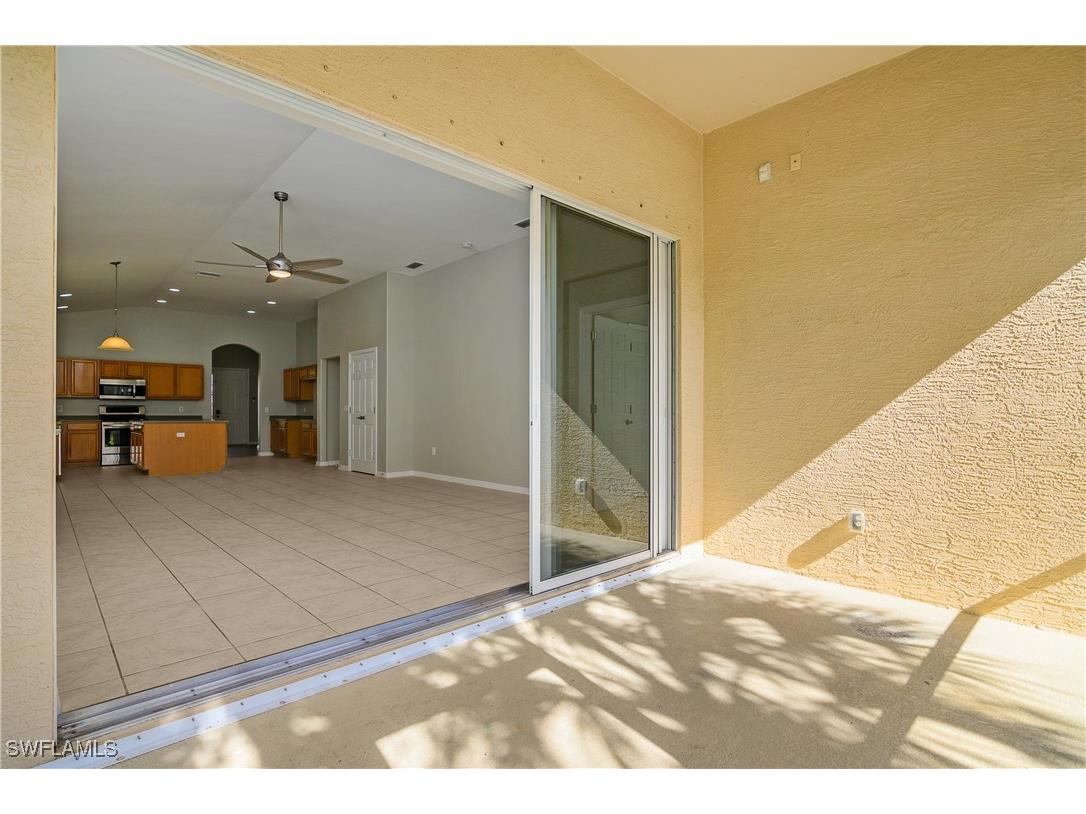 2022 Fairmont Lane Naples FL 34120 225079785 image21