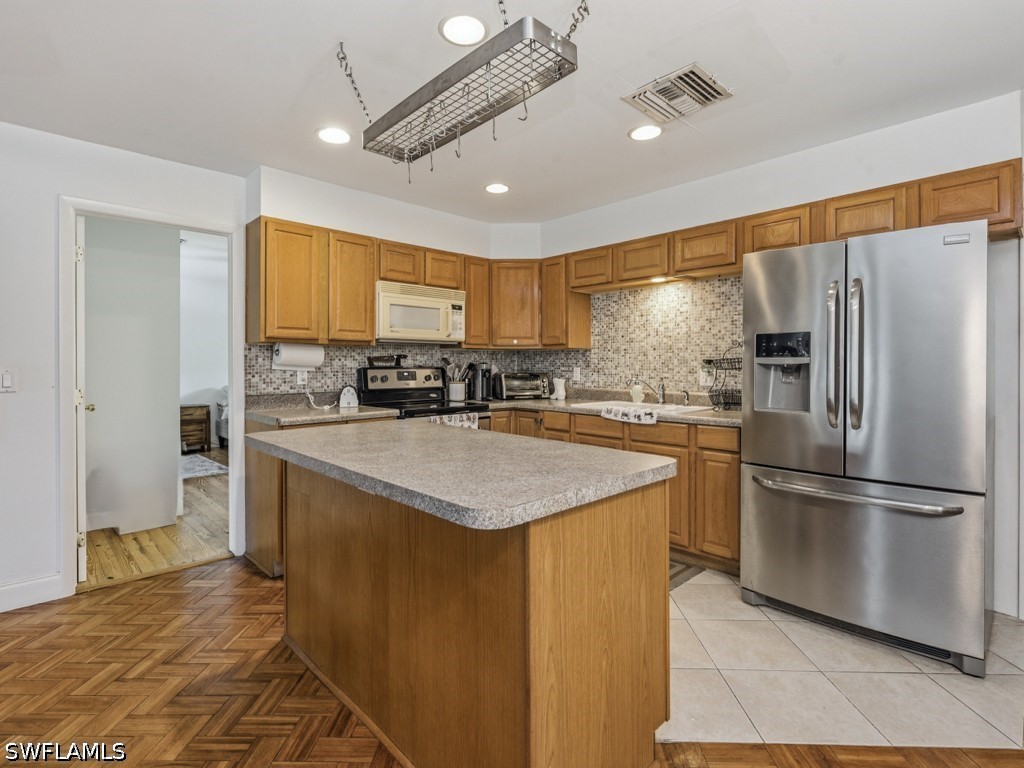 2022 Frederick Street Naples FL 34112 226016258 image12