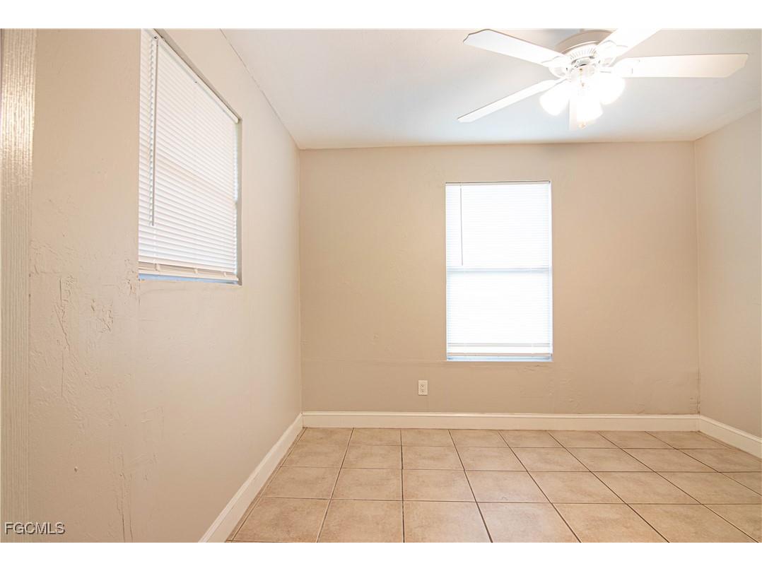 2022 NE 10th Place Cape Coral FL 33909 2025023745 image18