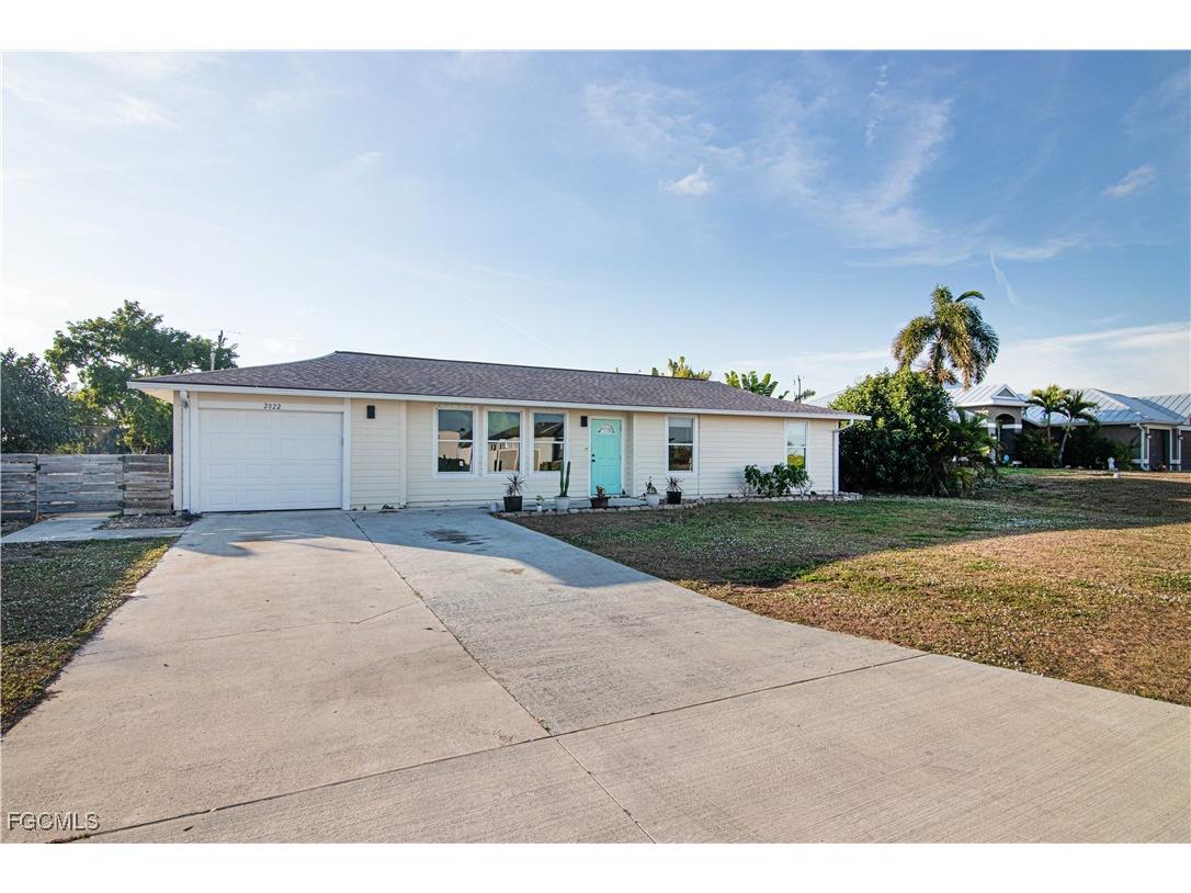 2022 NE 10th Place Cape Coral FL 33909 2025023745 image2