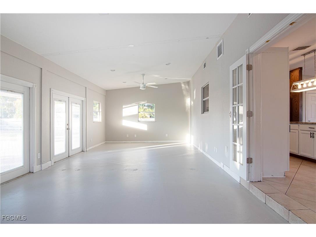 2022 NE 10th Place Cape Coral FL 33909 2025023745 image27