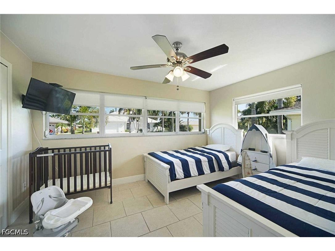 2022 SE 29th Lane Cape Coral FL 33904 2026017276 image15