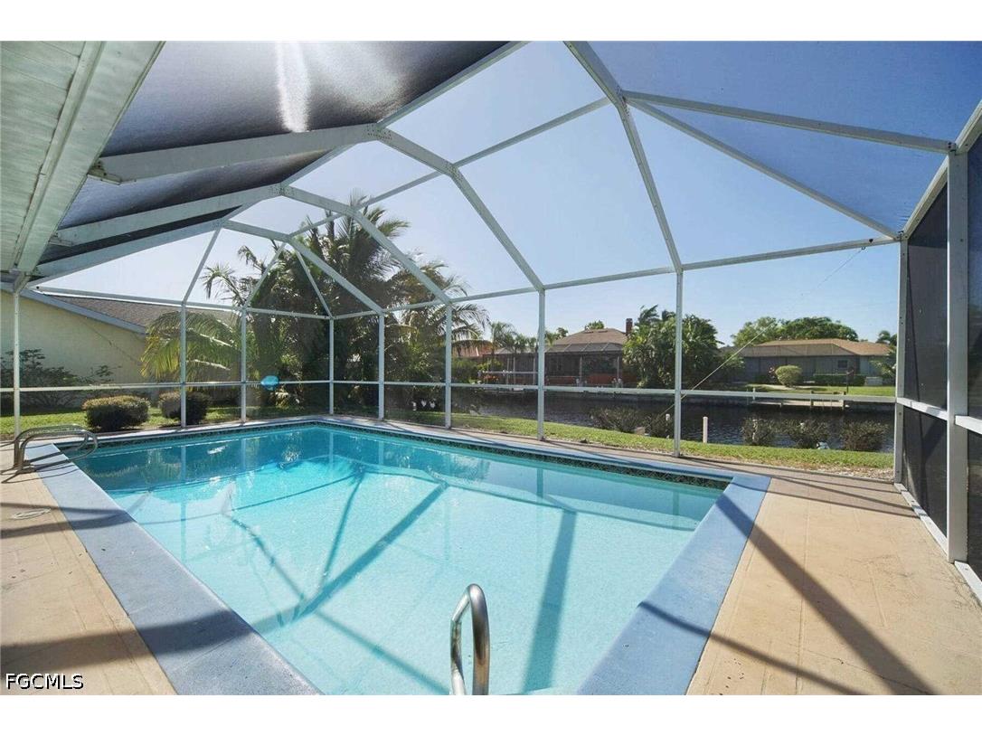 2022 SE 29th Lane Cape Coral FL 33904 2026017276 image18