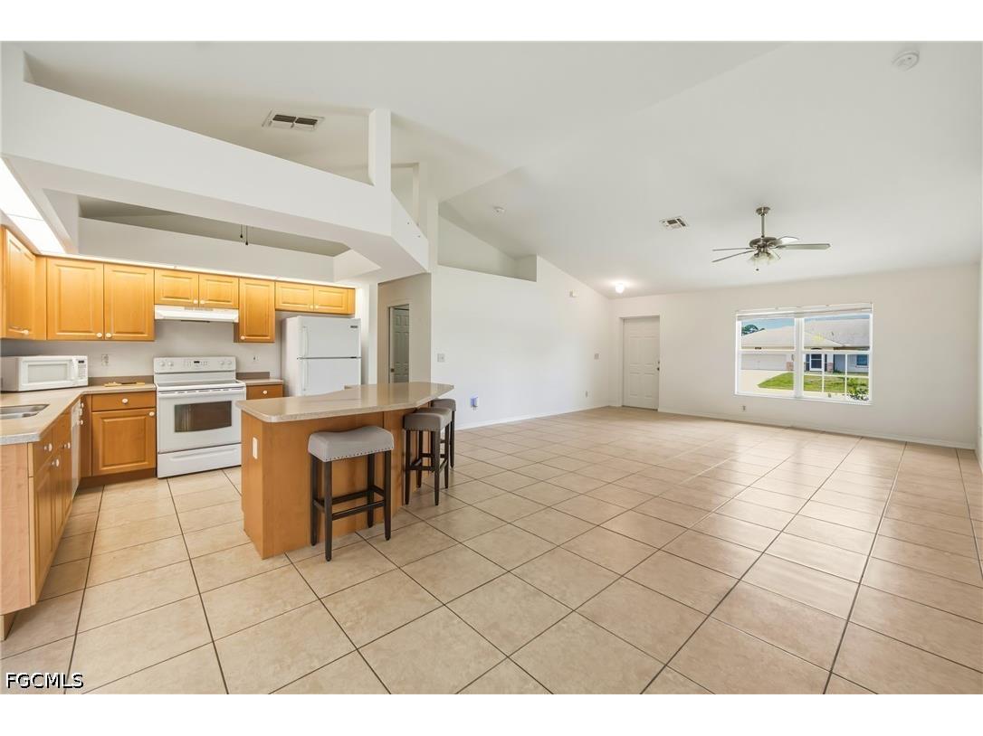 2022 SW 15th Avenue Cape Coral FL 33991 2026026661 image10