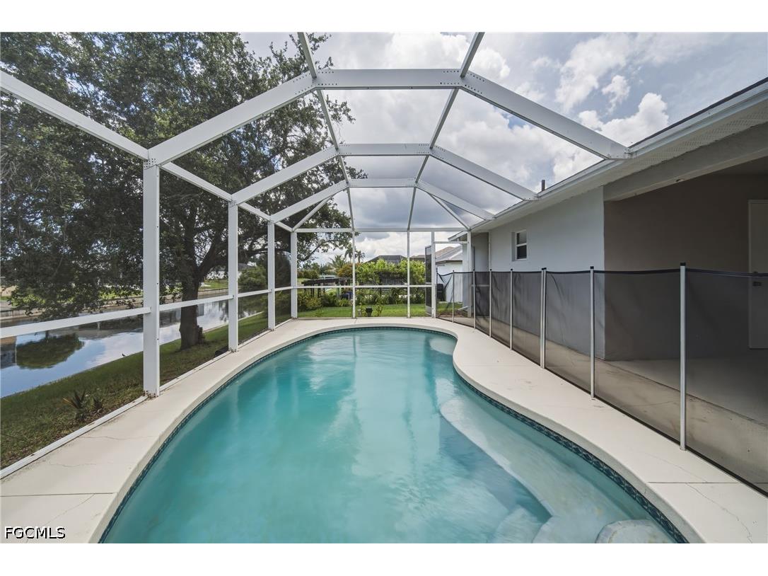 2022 SW 15th Avenue Cape Coral FL 33991 2026026661 image26
