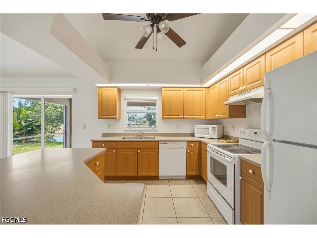 2022 SW 15th Avenue Cape Coral FL 33991 2026026661 image8