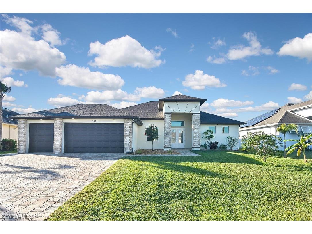 2022 SW 30th Terrace Cape Coral FL 33914 223012231 image1