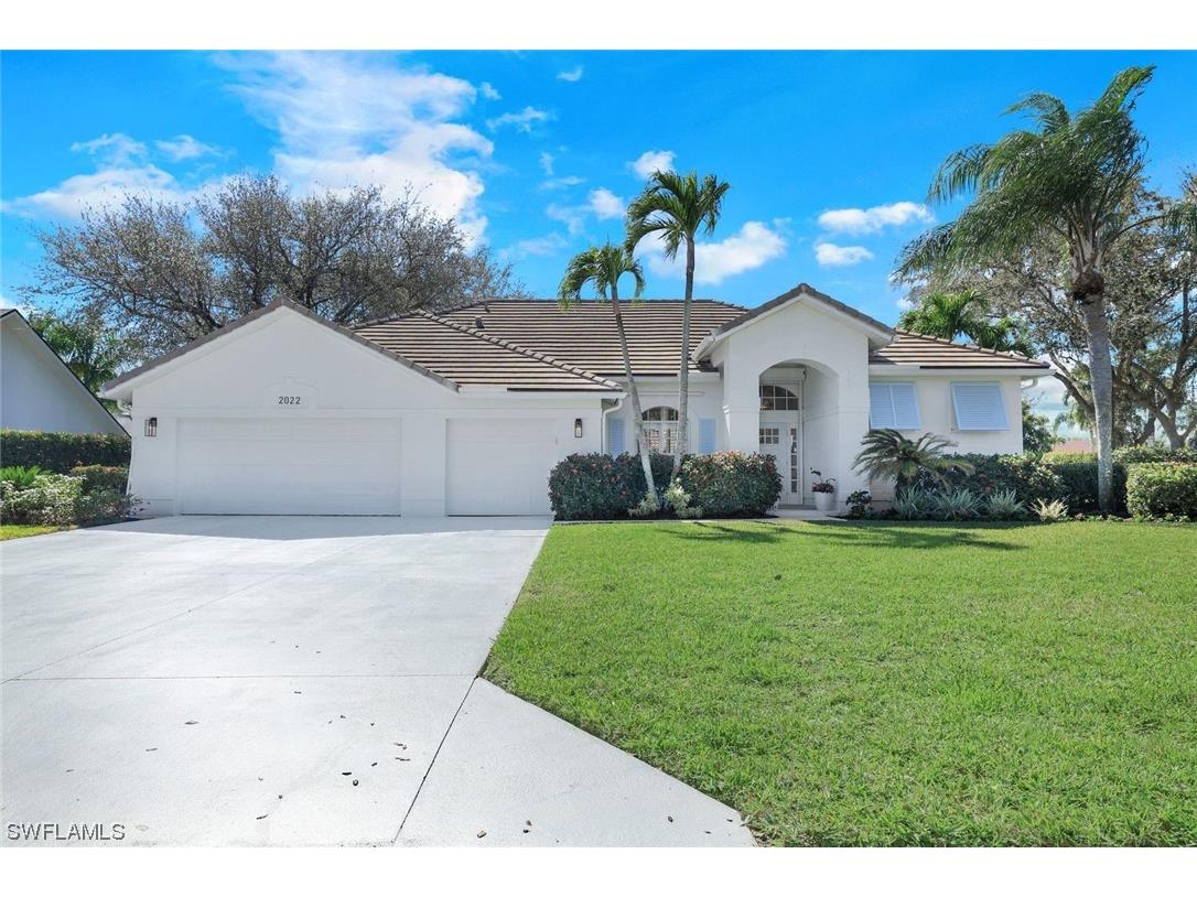 2022 Teagarden Lane Naples FL 34110 224019756 image1