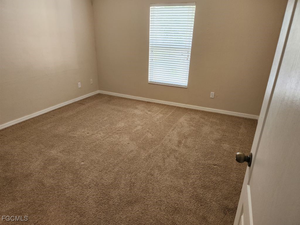 2023 NW 3rd Terrace Cape Coral FL 33993 2026002396 image9