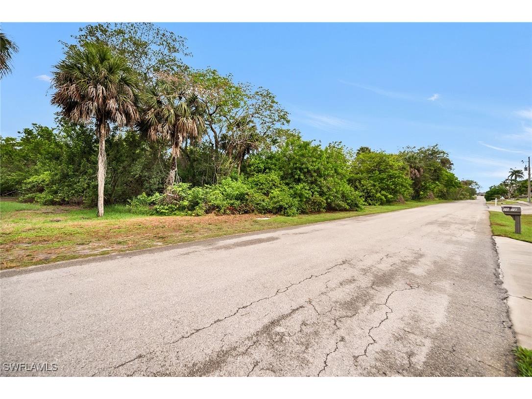 2023 Sheffield Avenue Marco Island FL 34145 226005929 image11