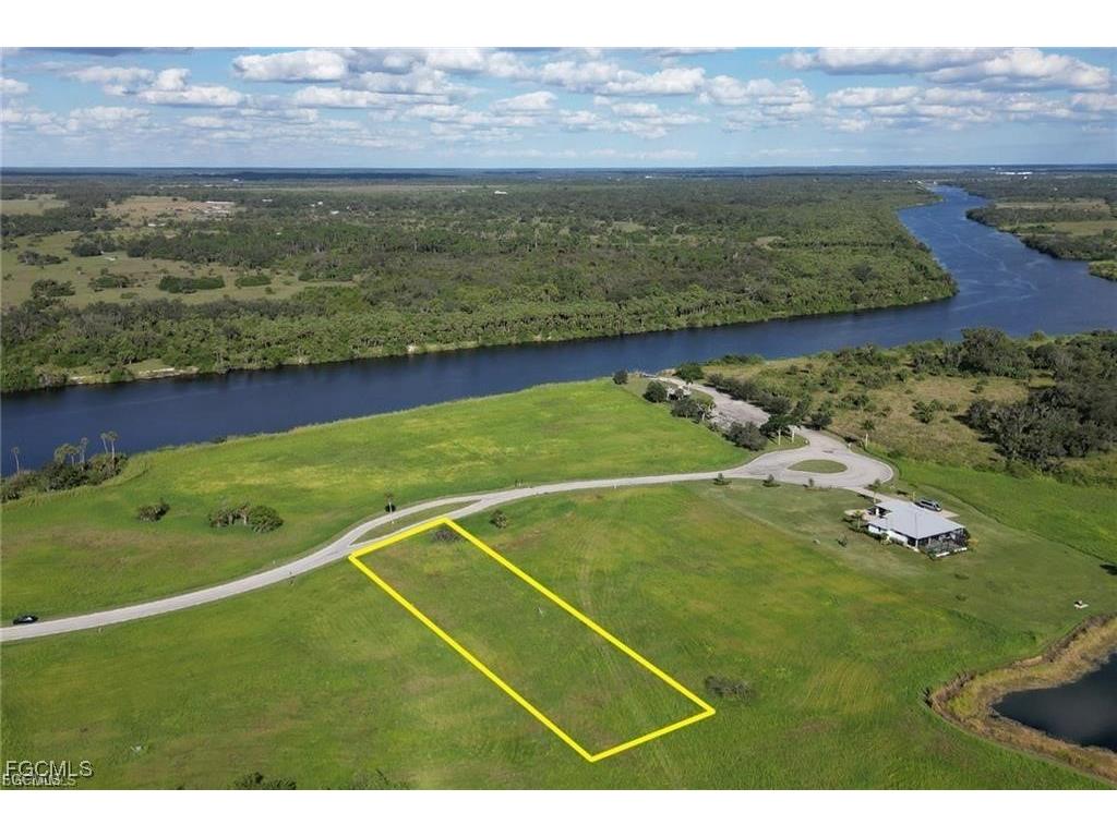 2023 Silk Bay Boulevard Alva FL 33920 2026002296 image2