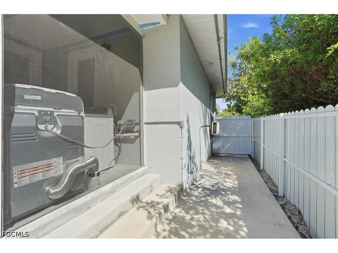 20230 Trailside Drive Estero FL 33928 2026022141 image37