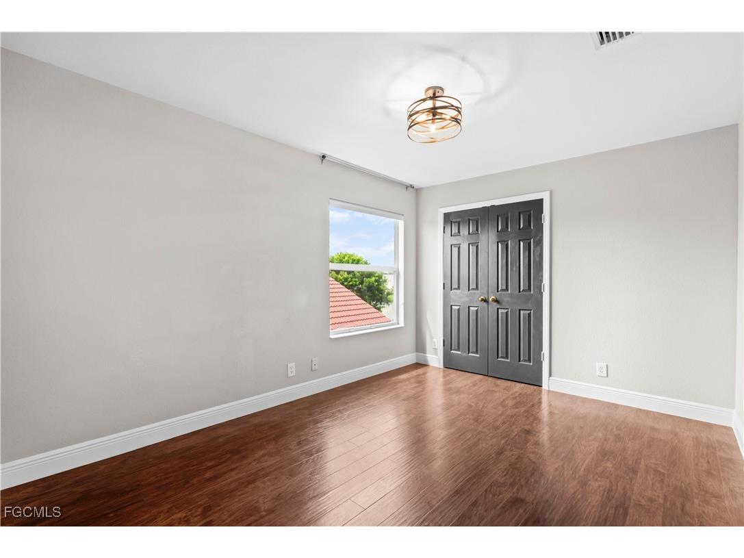 2024 Cape Heather Circle Cape Coral FL 33991 2025010420 image23