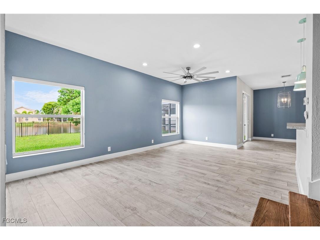 2024 Cape Heather Circle Cape Coral FL 33991 2025010420 image9