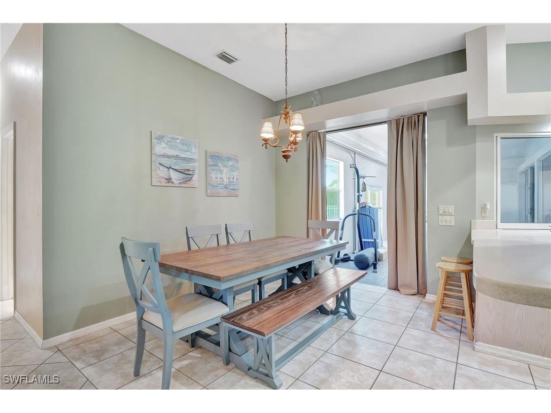 2024 Imperial Circle Naples FL 34110 225029781 image12