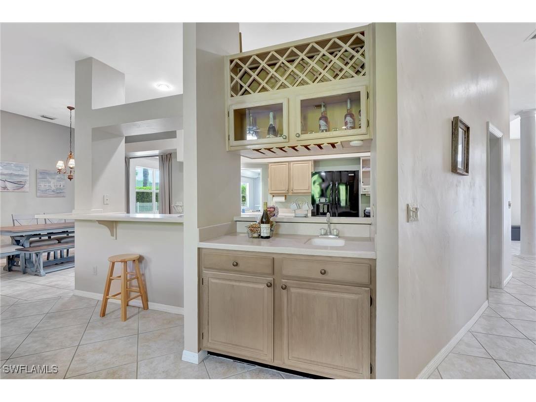 2024 Imperial Circle Naples FL 34110 225029781 image14