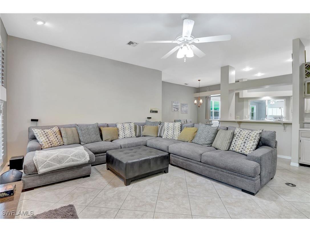 2024 Imperial Circle Naples FL 34110 225029781 image17