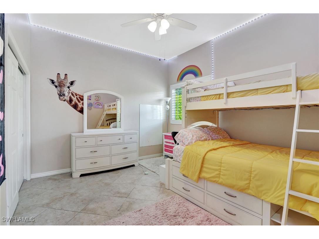 2024 Imperial Circle Naples FL 34110 225029781 image25