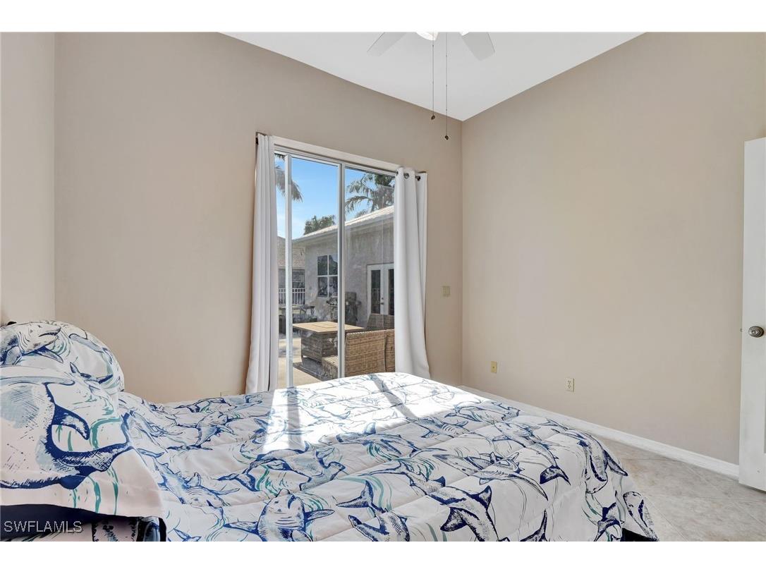 2024 Imperial Circle Naples FL 34110 225029781 image28